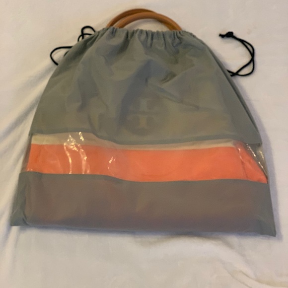 Tory Burch White, Yellow, Peach, and Tan Beach Bag! - Picture 13 of 13